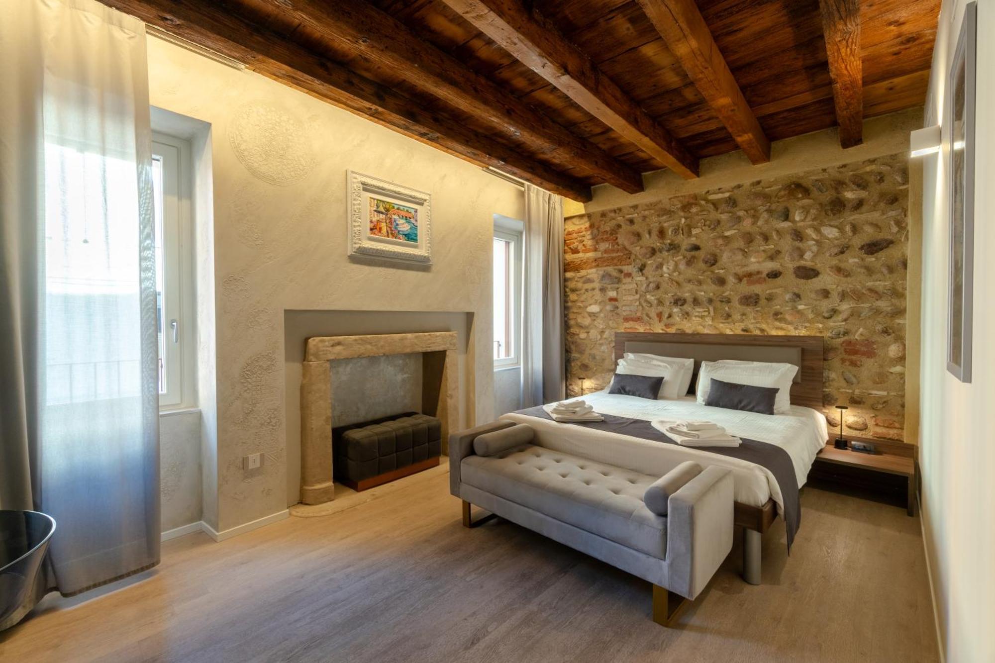 Hotel La Casa In Paese Peschiera del Garda Zewnętrze zdjęcie