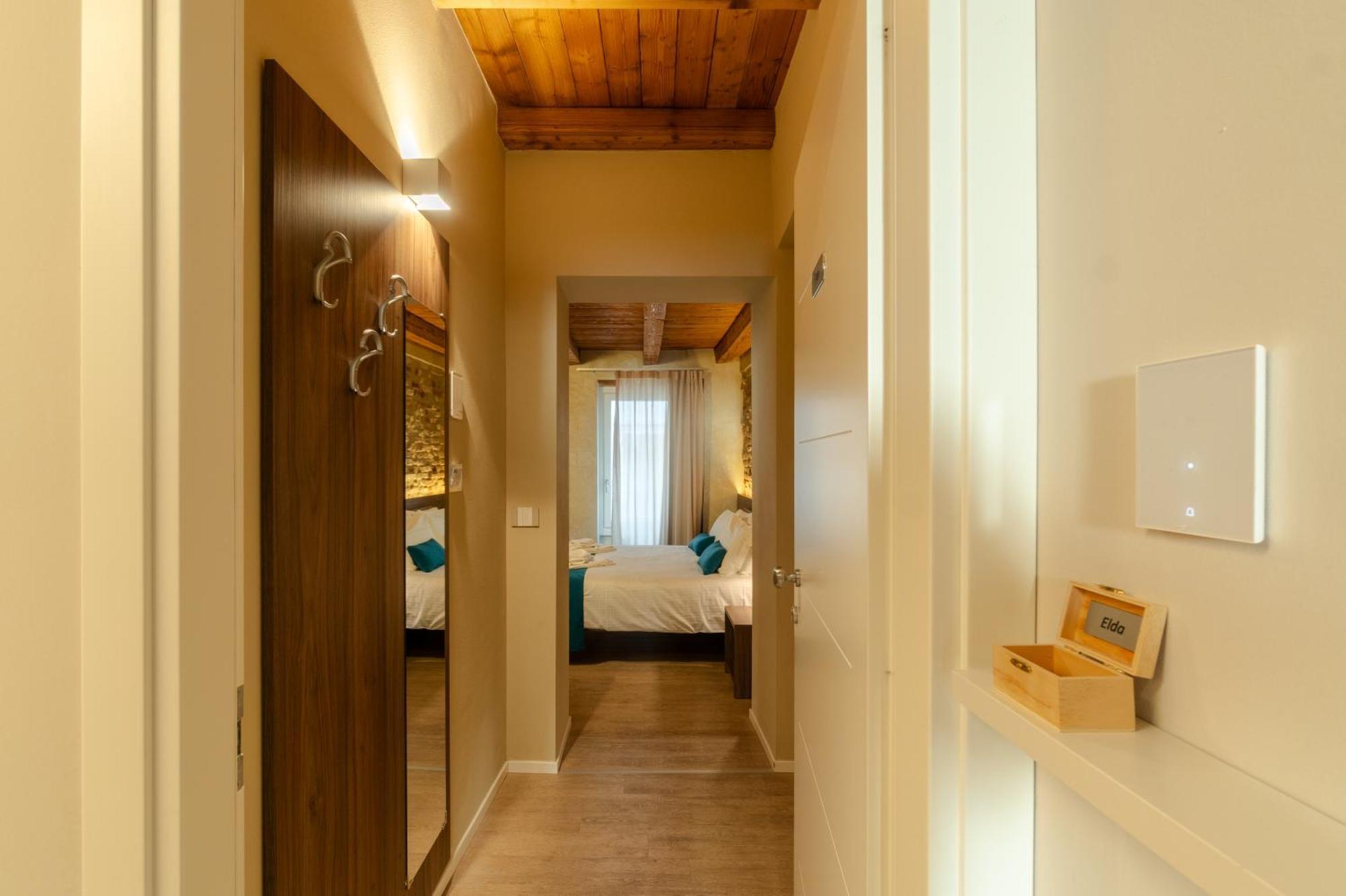 Hotel La Casa In Paese Peschiera del Garda Zewnętrze zdjęcie